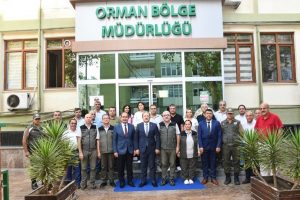 Vali Ali Hamza Pehlivan, Mersin Orman Bölge Müdürlüğünü ziyaret etti