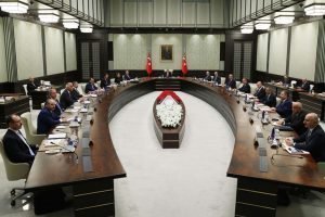 Kabine Beştepe'de toplanıyor